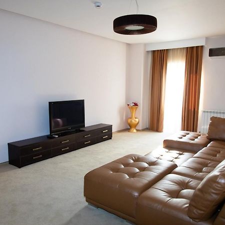 Hotel Palace Severin Drobeta Turnu Severin Ngoại thất bức ảnh