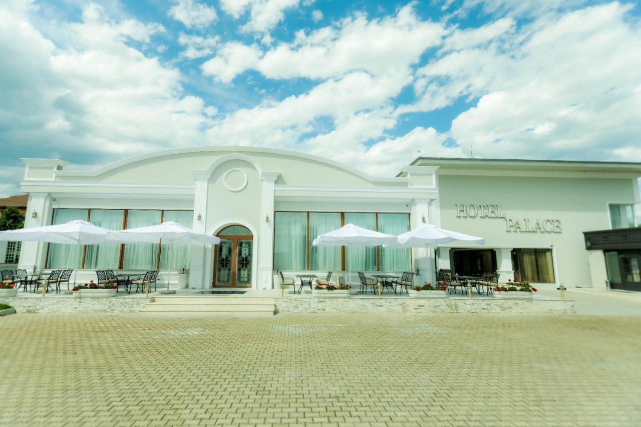 Hotel Palace Severin Drobeta Turnu Severin Ngoại thất bức ảnh