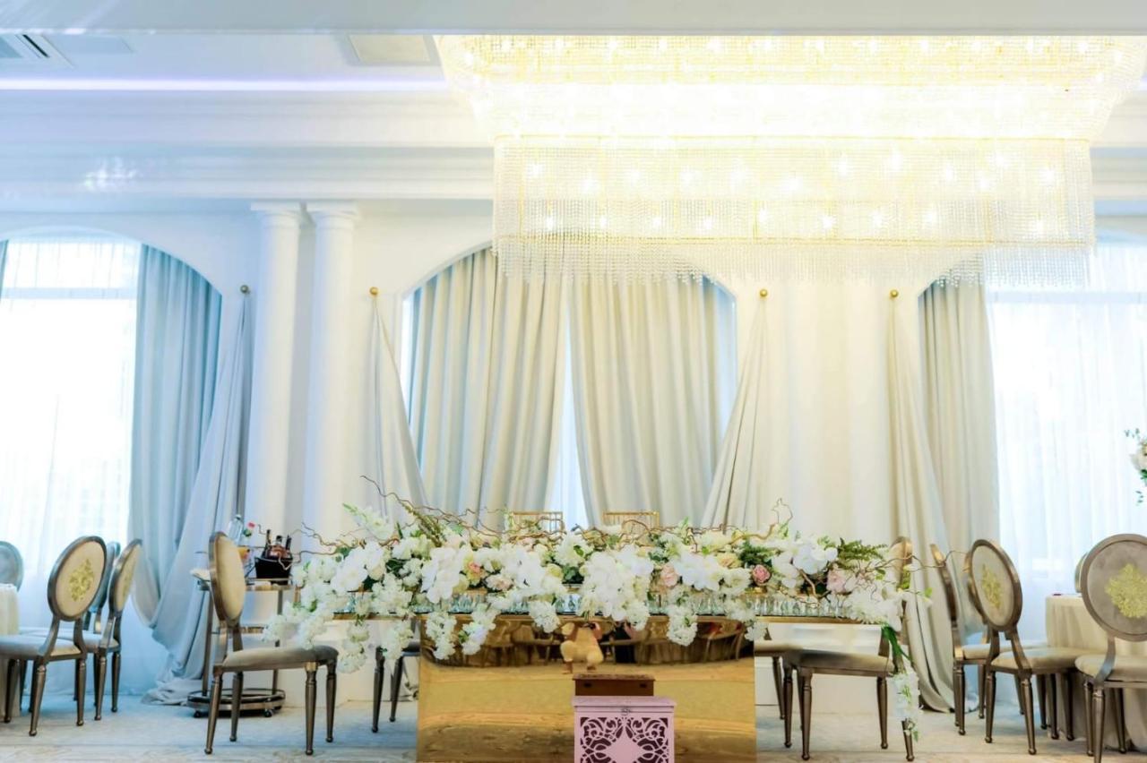 Hotel Palace Severin Drobeta Turnu Severin Ngoại thất bức ảnh